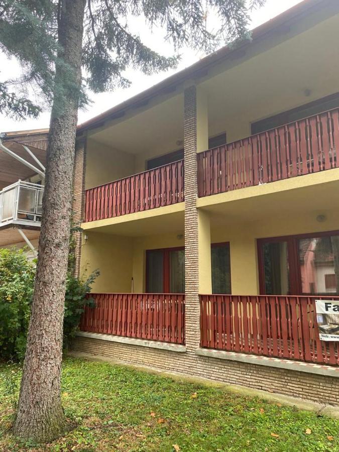 Home Sweet Apartment Xl Бік Екстер'єр фото