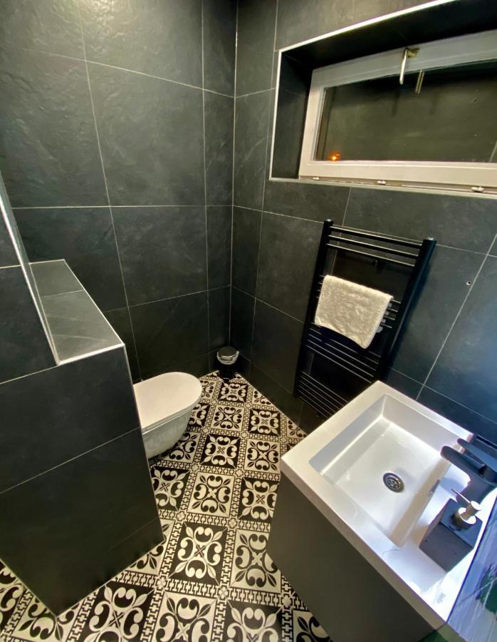 Home Sweet Apartment Xl Бік Екстер'єр фото